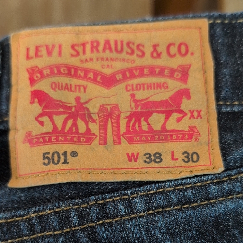 Levi's 501 Men's Dark Blue Straight Jeans